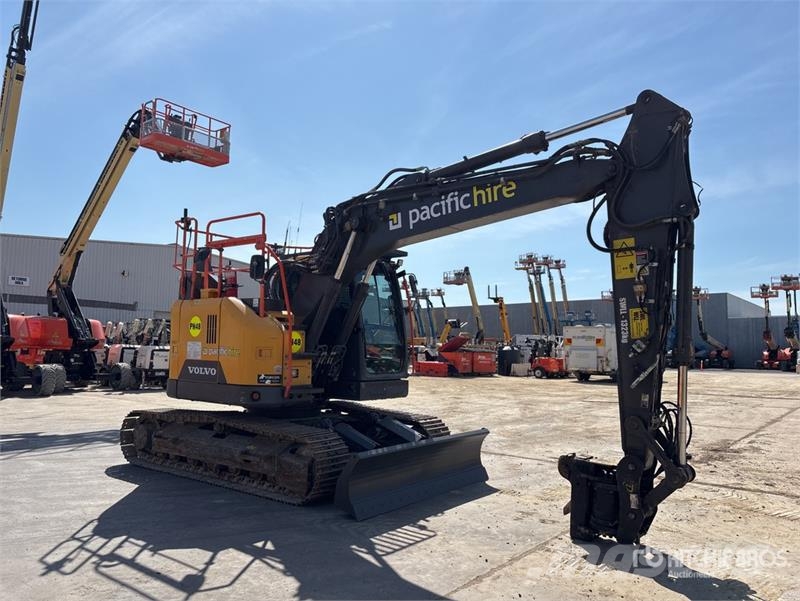 Volvo ECR145EL Tracked Excavator Roomikekskavaatorid