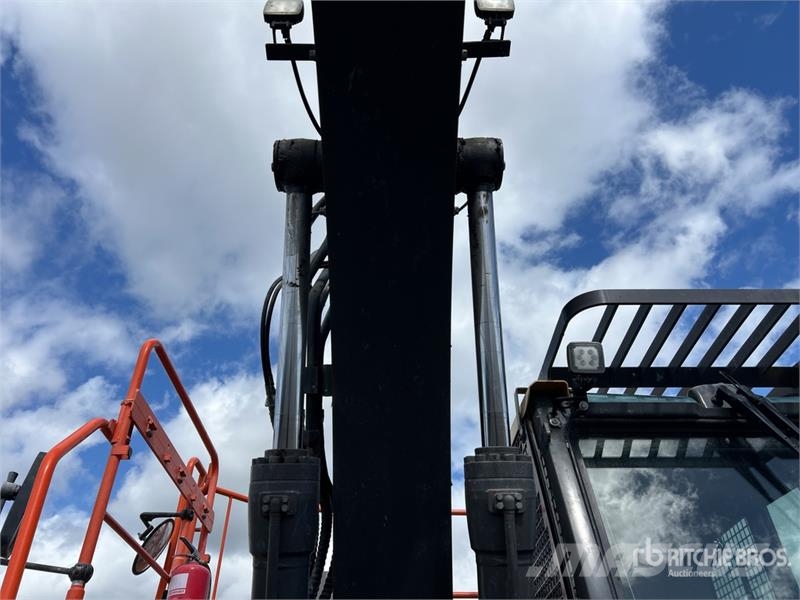 Volvo ECR145EL Tracked Excavator Lánctalpas kotrók