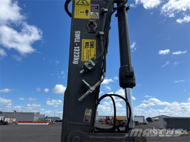Volvo ECR145EL Tracked Excavator Lánctalpas kotrók