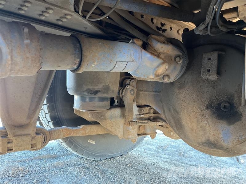 Volvo FH12 8x4 Twin-Steer Rollback Truck Veículos de recuperação