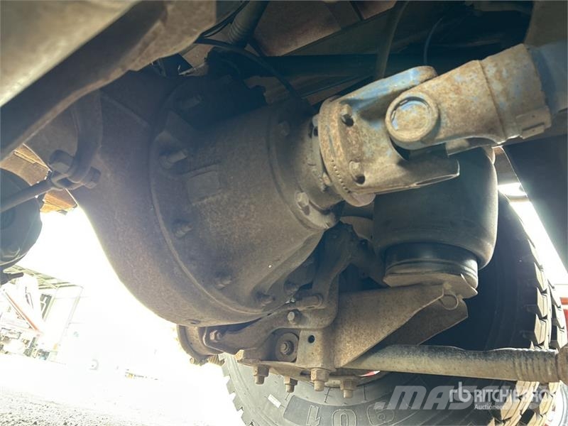 Volvo FH12 8x4 Twin-Steer Rollback Truck Grúas de vehículo