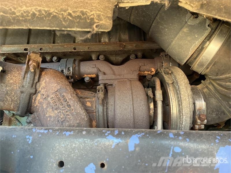 Volvo FH12 8x4 Twin-Steer Rollback Truck Veículos de recuperação