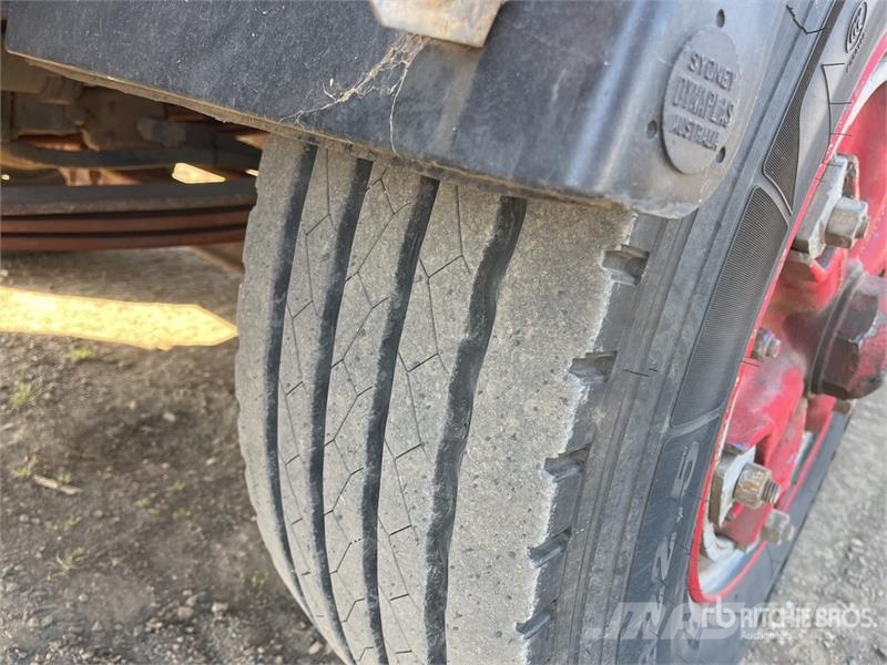 Volvo FH12 8x4 Twin-Steer Rollback Truck Veículos de recuperação
