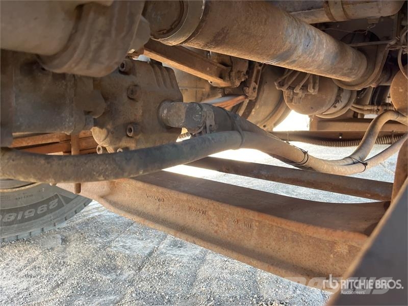 Volvo FH12 8x4 Twin-Steer Rollback Truck Veículos de recuperação