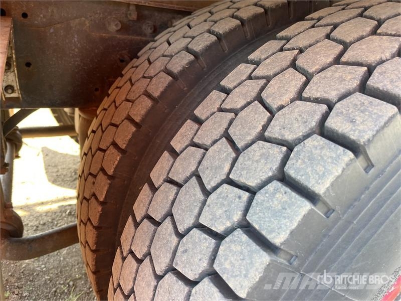 Volvo FH12 8x4 Twin-Steer Rollback Truck Veículos de recuperação