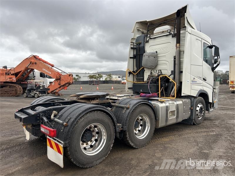 Volvo FH13 Truck Tractor Units
