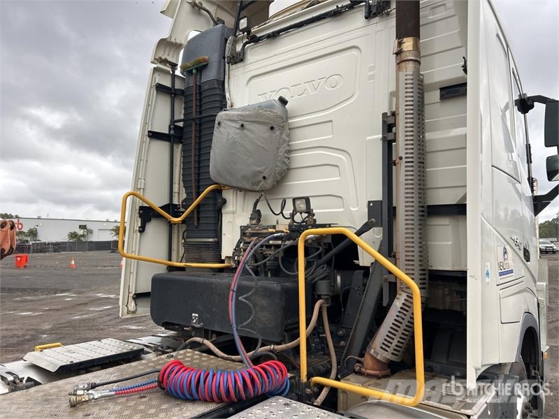 Volvo FH13 Truck Tractor Units