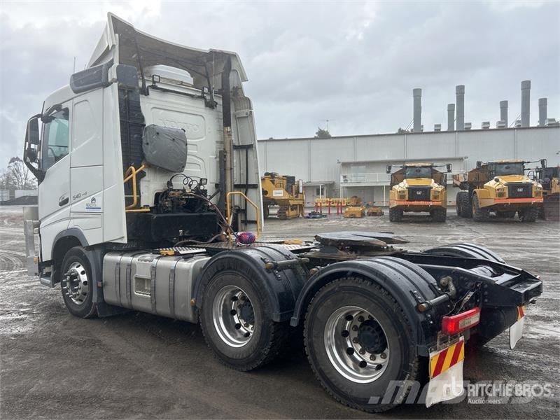 Volvo FH13 Truck Tractor Units