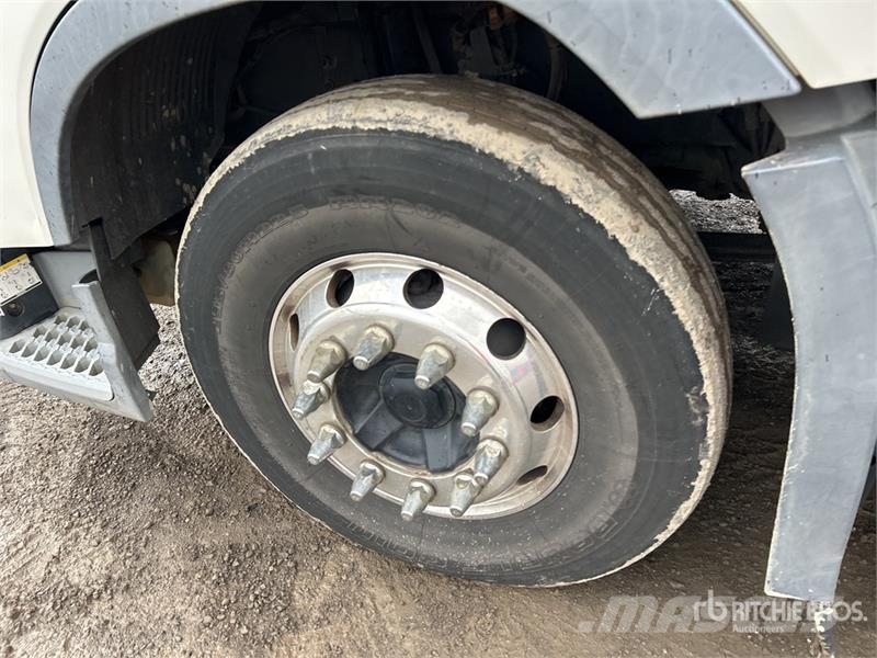 Volvo FH13 Truck Tractor Units