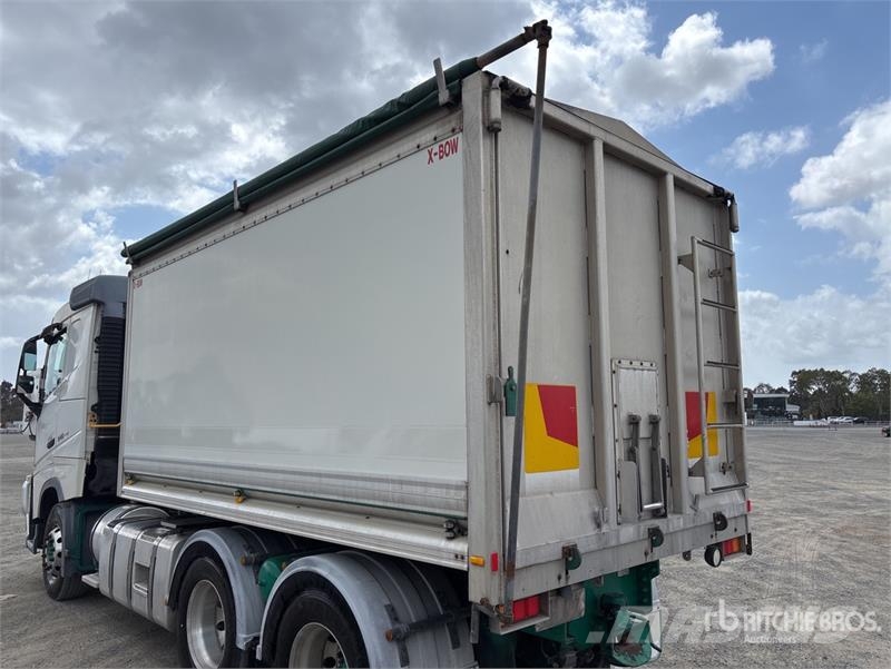 Volvo FH13 6x4 T/A Dump Truck Tipper trucks