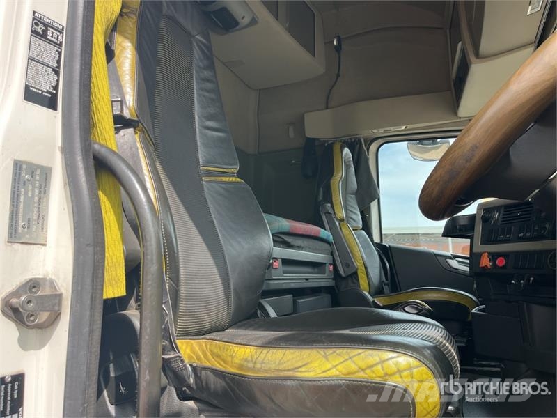 Volvo FH16 Vlačilci