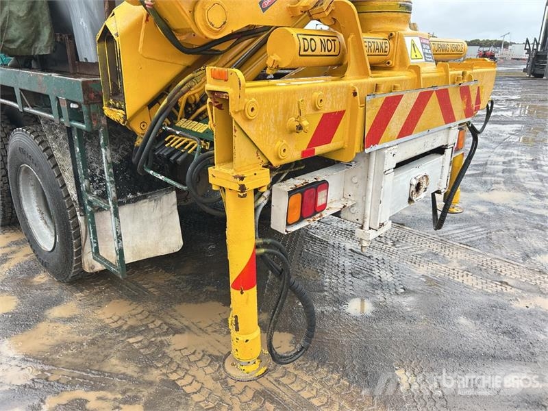 Volvo FL10 6x4 w/1997 Ferrari 718 5.5 t Knuckle Boom Fla 크레인 트럭