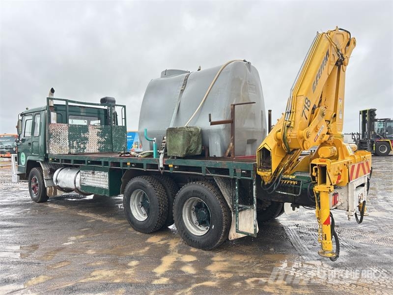 Volvo FL10 6x4 w/1997 Ferrari 718 5.5 t Knuckle Boom Fla 크레인 트럭