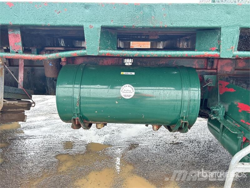 Volvo FL10 6x4 w/1997 Ferrari 718 5.5 t Knuckle Boom Fla 크레인 트럭