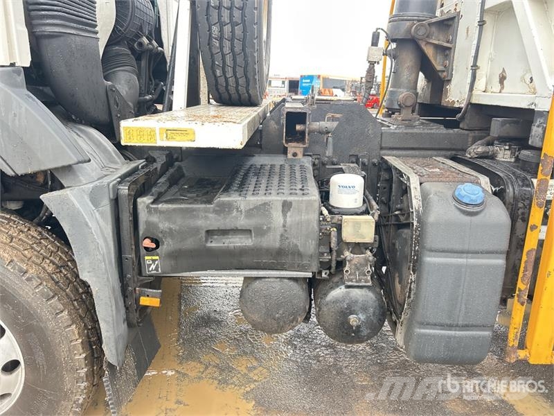 Volvo FM 410 6x6 T/A Dump Truck Sklápěče