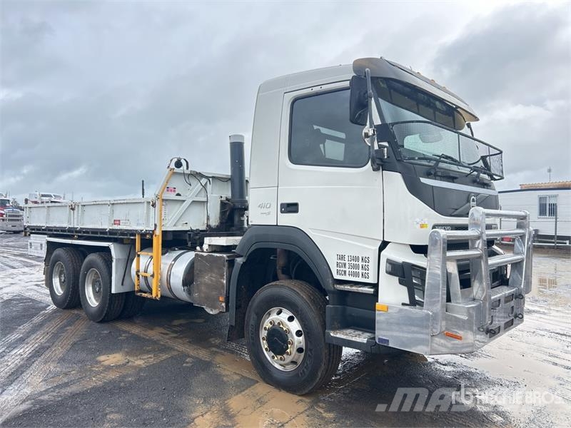 Volvo FM 410 6x6 T/A Dump Truck Sklápěče