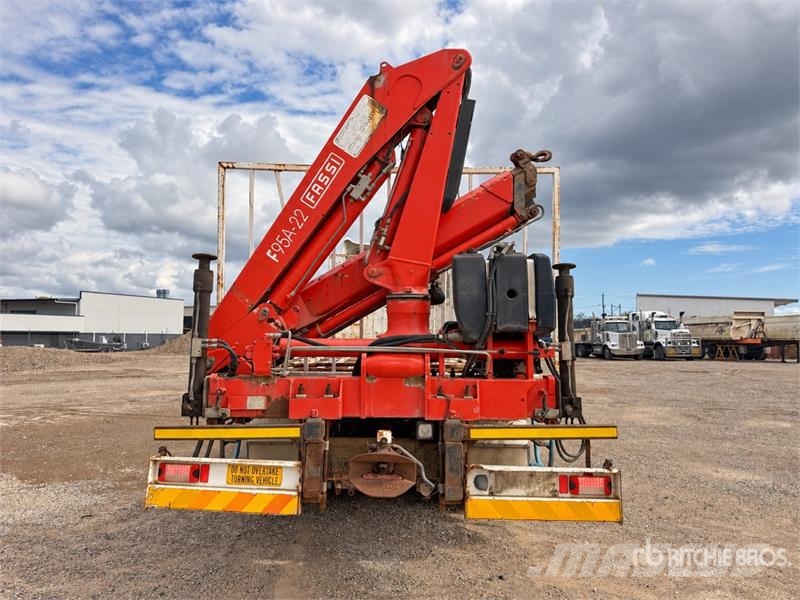 Volvo FM12 6x4 w/ Fassi F95A.22 4.3 t Knuckle Boom Flatb Truck mounted cranes