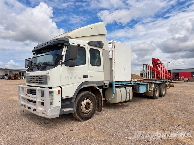 Volvo FM12 6x4 w/ Fassi F95A.22 4.3 t Knuckle Boom Flatb Truck mounted cranes