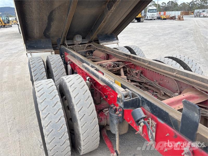 Volvo FM13 6x4 T/A Dump Truck Tipper trucks