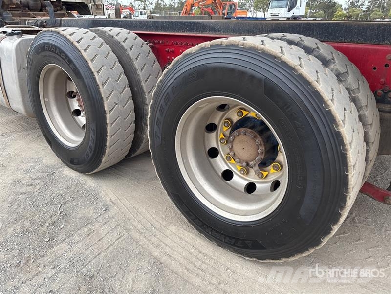 Volvo FM13 6x4 T/A Dump Truck Tipper trucks