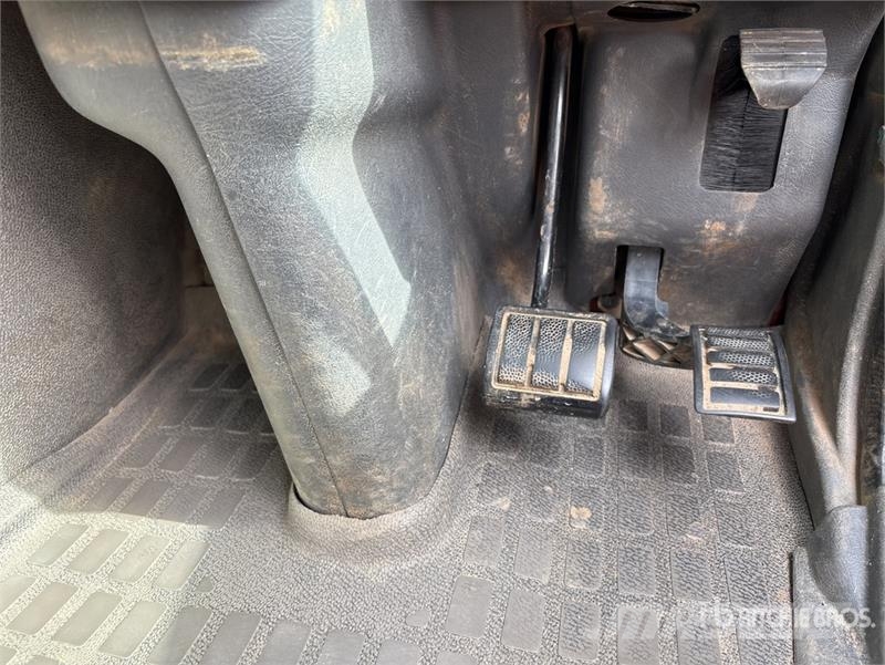 Volvo FM13 6x4 T/A Dump Truck Billenő teherautók