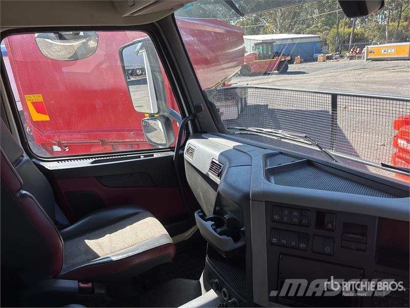 Volvo FM450 6x4 T/A Sleeper Truck Tractor Prime Movers
