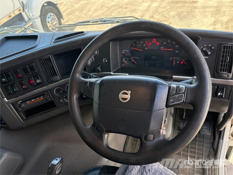 Volvo FM480 Kiperi kamioni