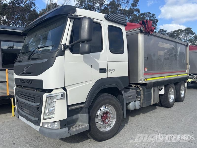 Volvo FM540 6x4 T/A Dump Truck Kipper