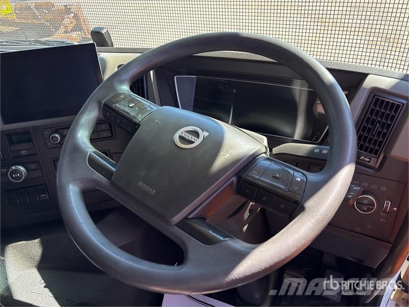 Volvo FM540 6x4 T/A Dump Truck Kipper