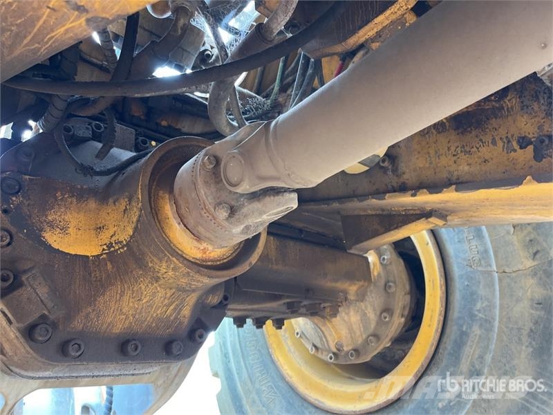Volvo L120F Wheel Loader Wheel loaders