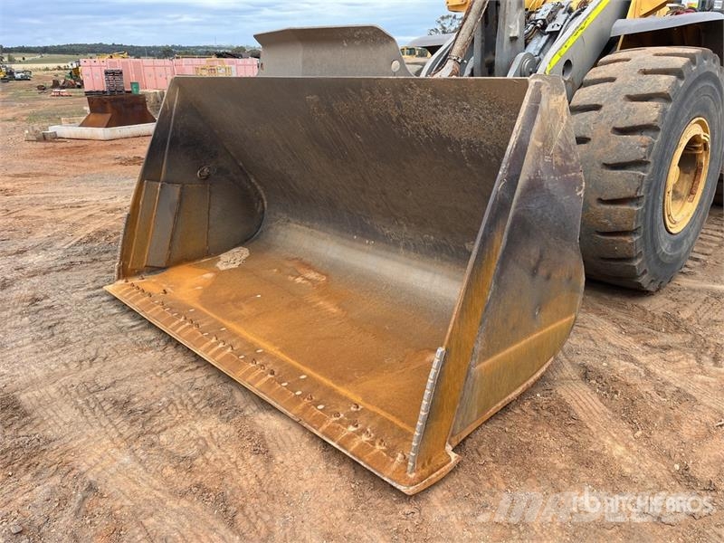 Volvo L120F Wheel Loader Wheel loaders