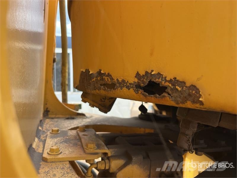 Volvo L120F Wheel Loader Wheel loaders