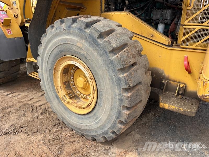 Volvo L120F Wheel Loader Wheel loaders