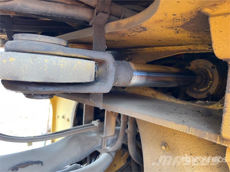 Volvo L120F Wheel Loader Wheel loaders