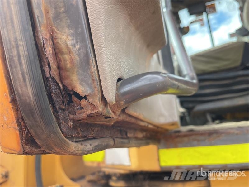Volvo L120F Wheel Loader Wheel loaders