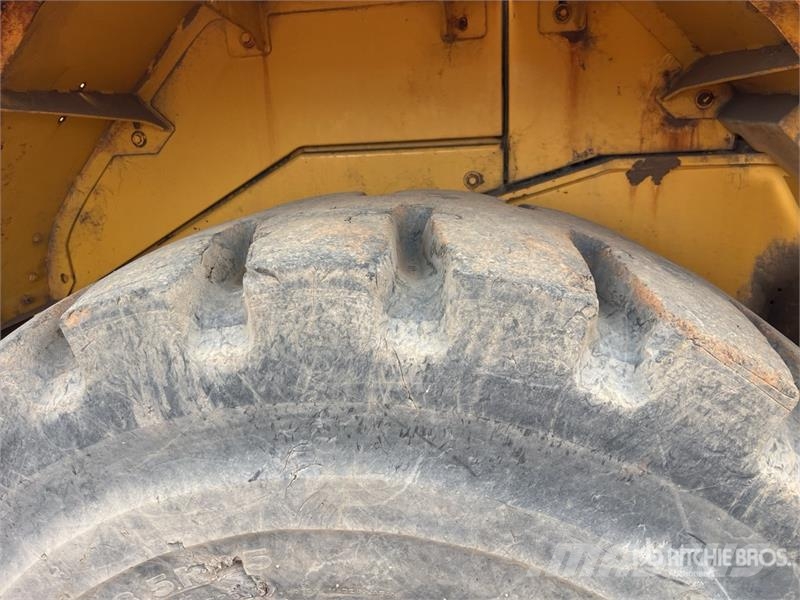 Volvo L120F Wheel Loader Wheel loaders