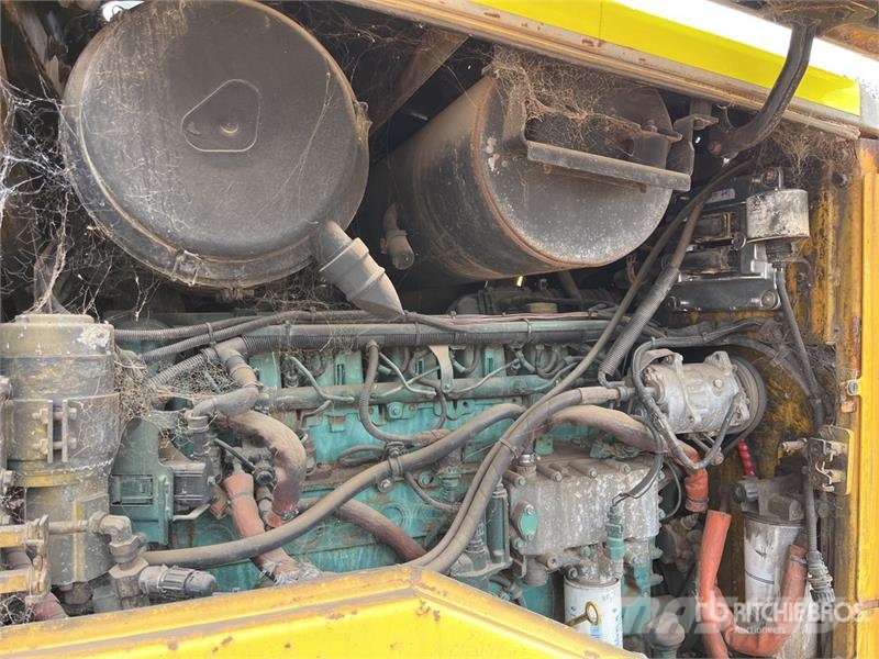 Volvo L120F Wheel Loader Wheel loaders