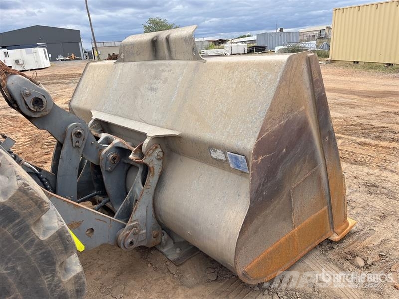 Volvo L120F Wheel Loader Wheel loaders