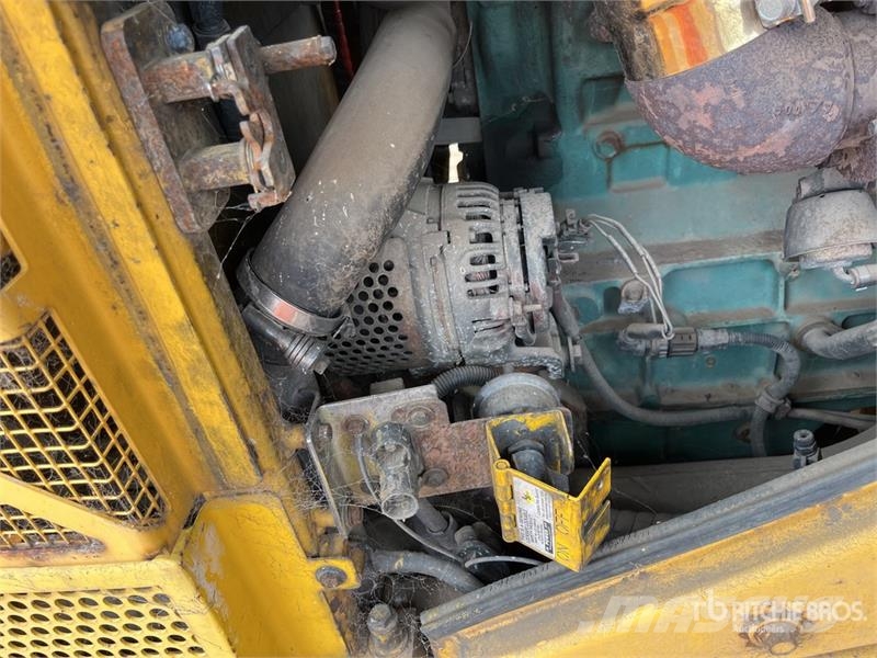 Volvo L120F Wheel Loader Wheel loaders