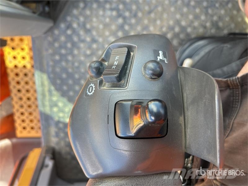 Volvo L120H Wheel Loader Wheel loaders