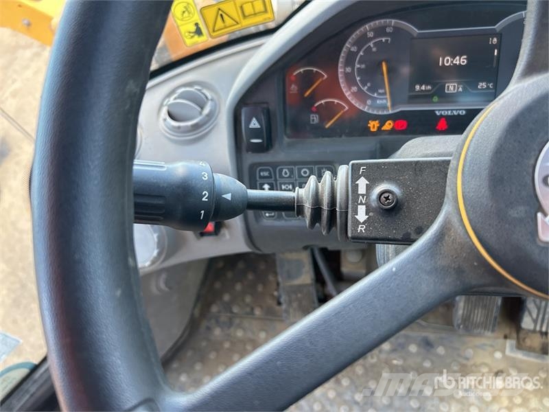 Volvo L120H Wheel Loader Wheel loaders