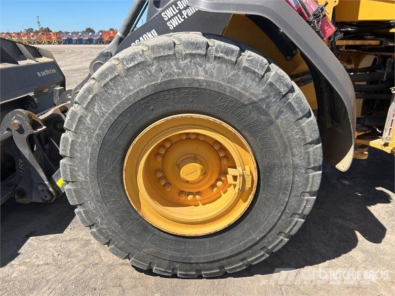 Volvo L120H Wheel Loader Wheel loaders