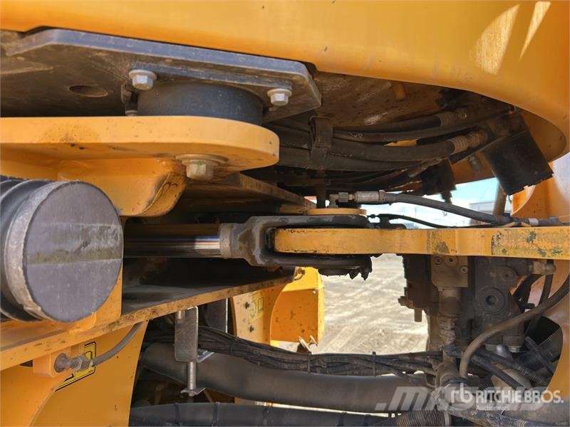 Volvo L120H Wheel Loader Wheel loaders