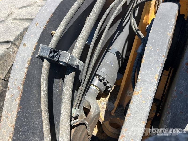 Volvo L120H Wheel Loader Wheel loaders