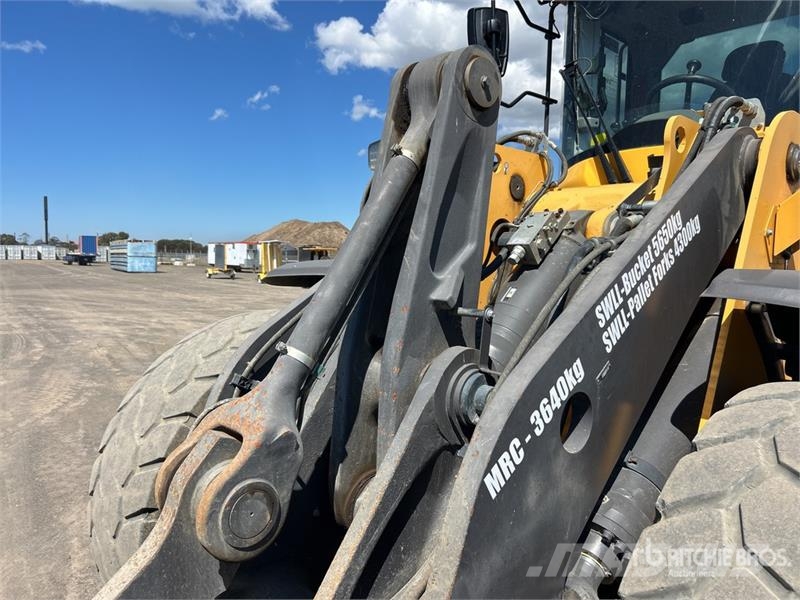 Volvo L120H Wheel Loader Wheel loaders