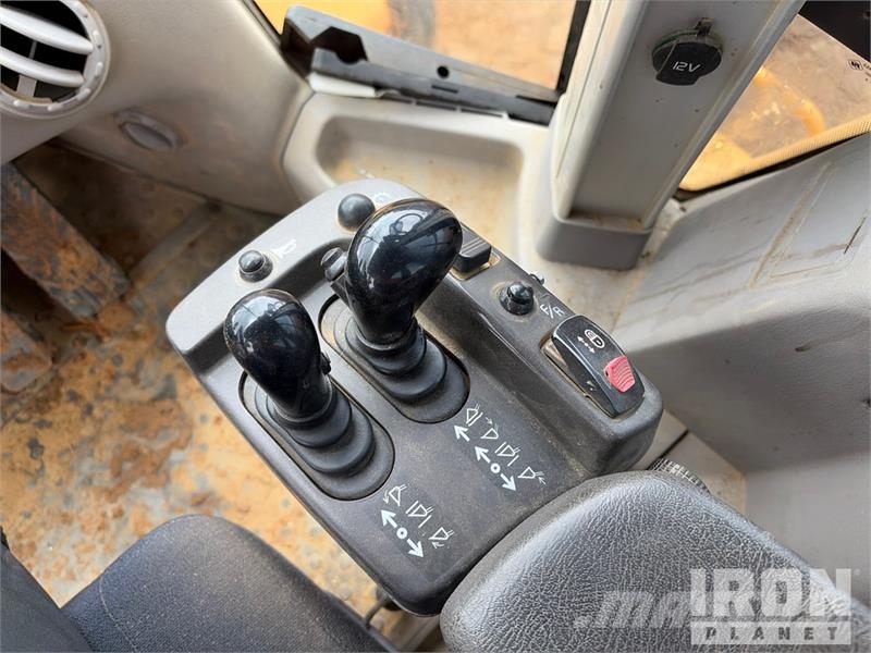 Volvo L150F Wheel Loader لوادر بعجل