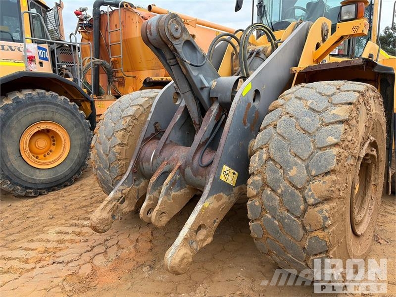 Volvo L150F Wheel Loader لوادر بعجل