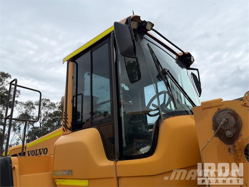 Volvo L150F Wheel Loader لوادر بعجل
