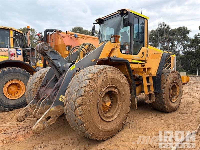 Volvo L150F Wheel Loader لوادر بعجل