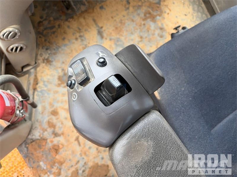 Volvo L150F Wheel Loader لوادر بعجل